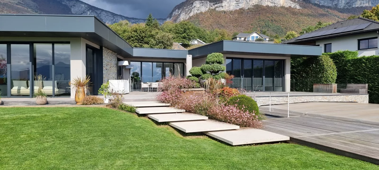 Image for Création d’un escalier extérieur suspendu à Saint-Alban Leysse  