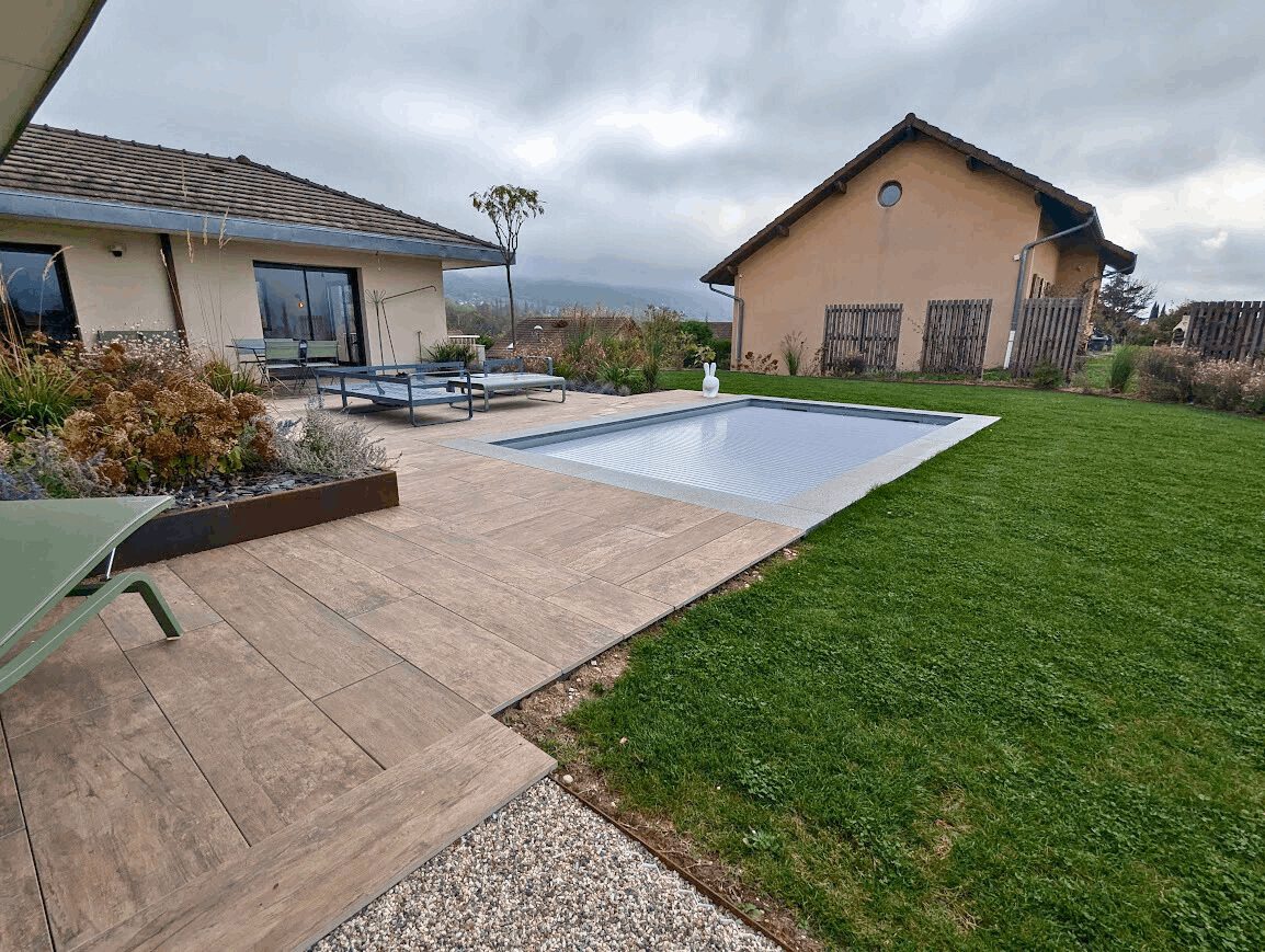 Jardiniere Acier Corten Et Massifs Vegetalises