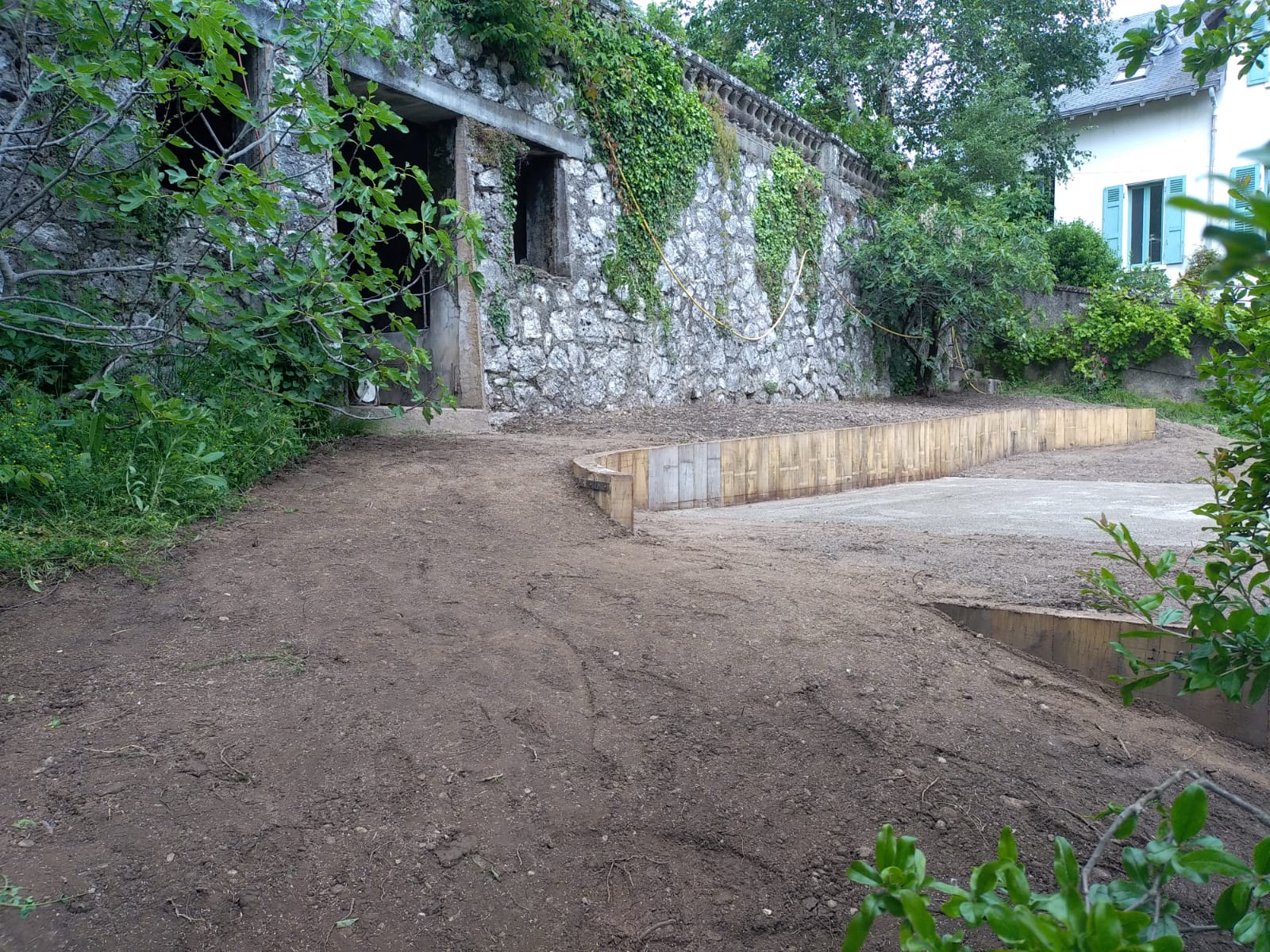 Muret Poutres Chene Terrassement